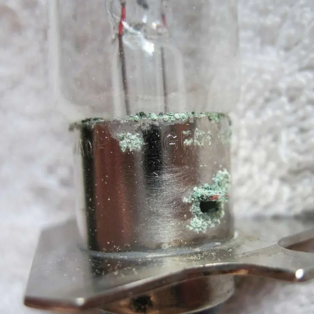 ZEISS 39-01-53 OQ 53 Z Light Bulb Angular Flange Corroded Spots ?Microscope